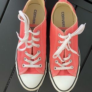 Converse Low Tops